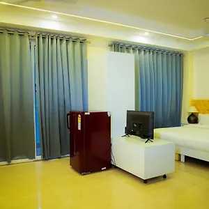 lime-tree-luxury-studio.top-gurgaonhotels.com/